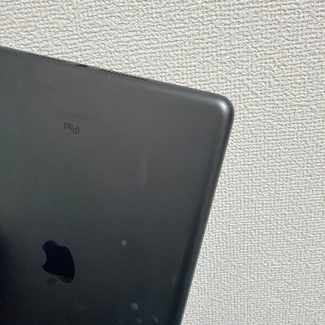 Apple iPad (第7世代) 32GB Space Gray