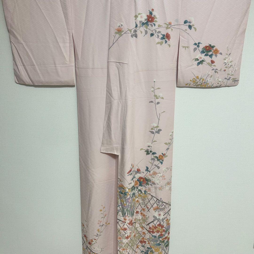 【 さらに値下げ 】　 色鮮やかな手描き友禅　訪問着　花柄　着物スキ倶楽部３１８