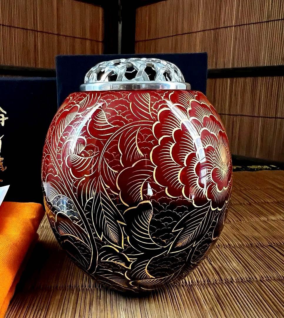 輪島塗り ぼかし 牡丹 沈金工法 三足 沈金牡丹 香呂 共箱