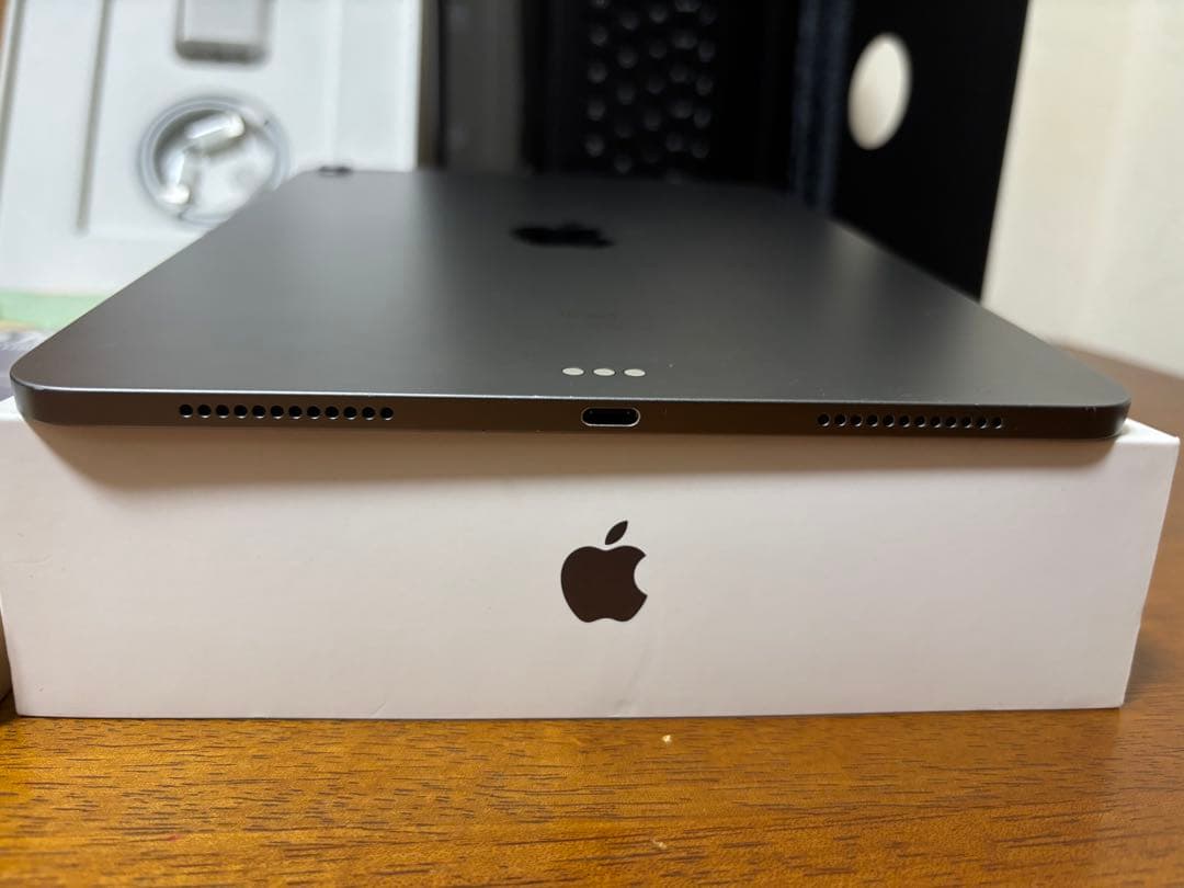 【極美品】 iPad air 10.9インチ 第4世代 64GB