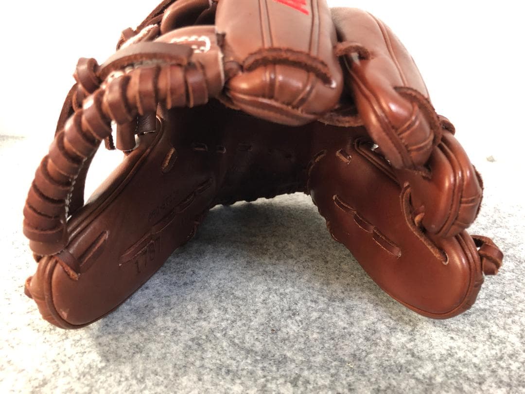 411-12 超限定 WILSON MLB A2000 1787型 硬式内野手