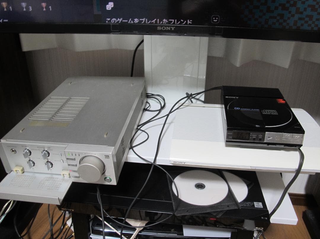 SONY D-50 ポータブルCDプレーヤー 奇跡の完動品 少し難アリ