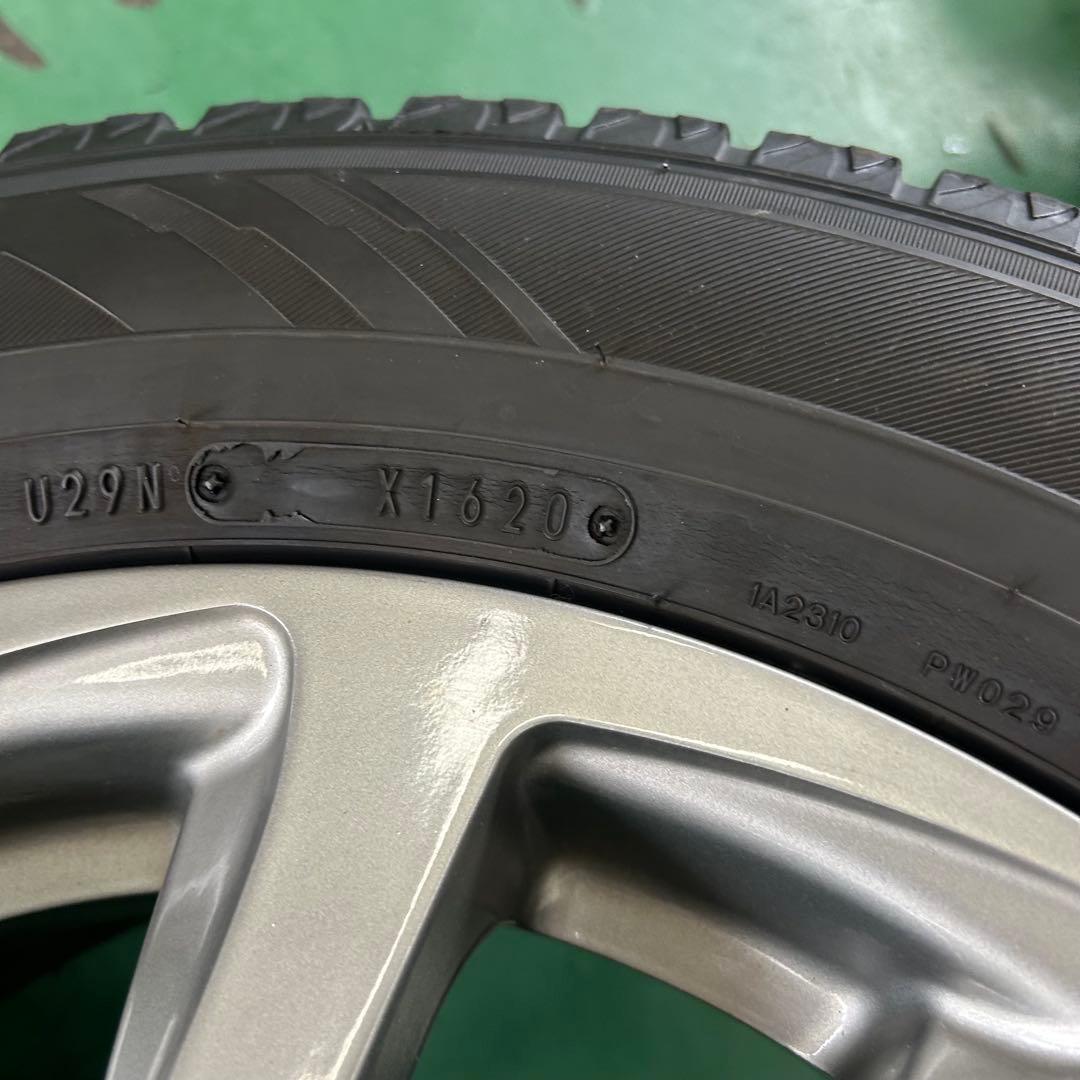 中古スタッドレス195/65R15ノーストレックアルミ付き　ノア、ヴォクシー等
