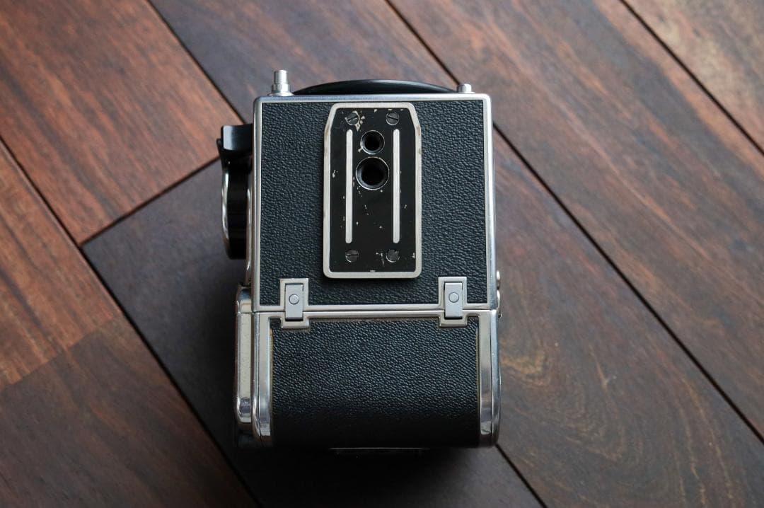 HASSELBLAD 500C/M ボディ A12マガジン付き