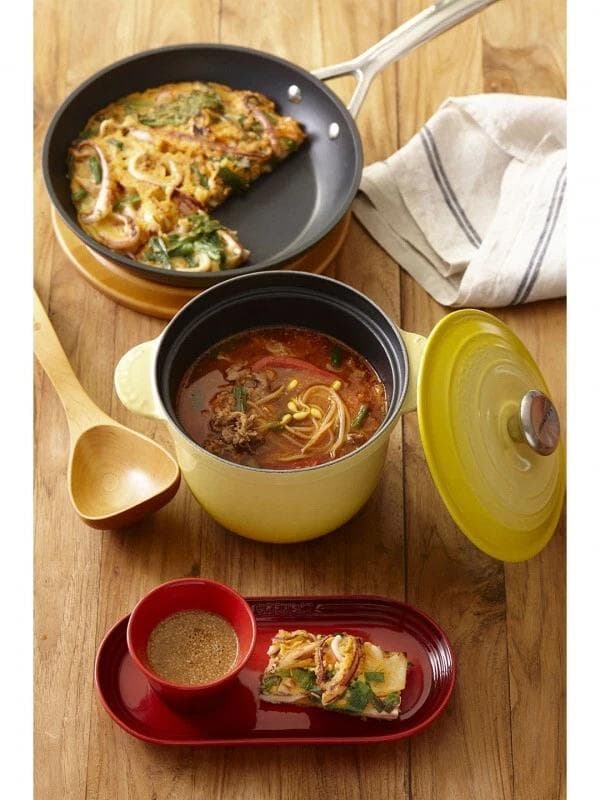 ル・クルーゼ ココット エブリィ 20 フィグ　限定色　ゴールドノブ　新品