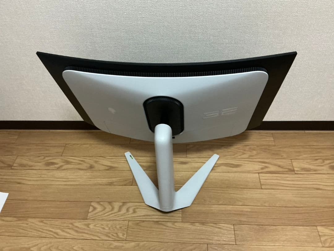 ジ*世様 Alienware AW3225QF (JUNK)