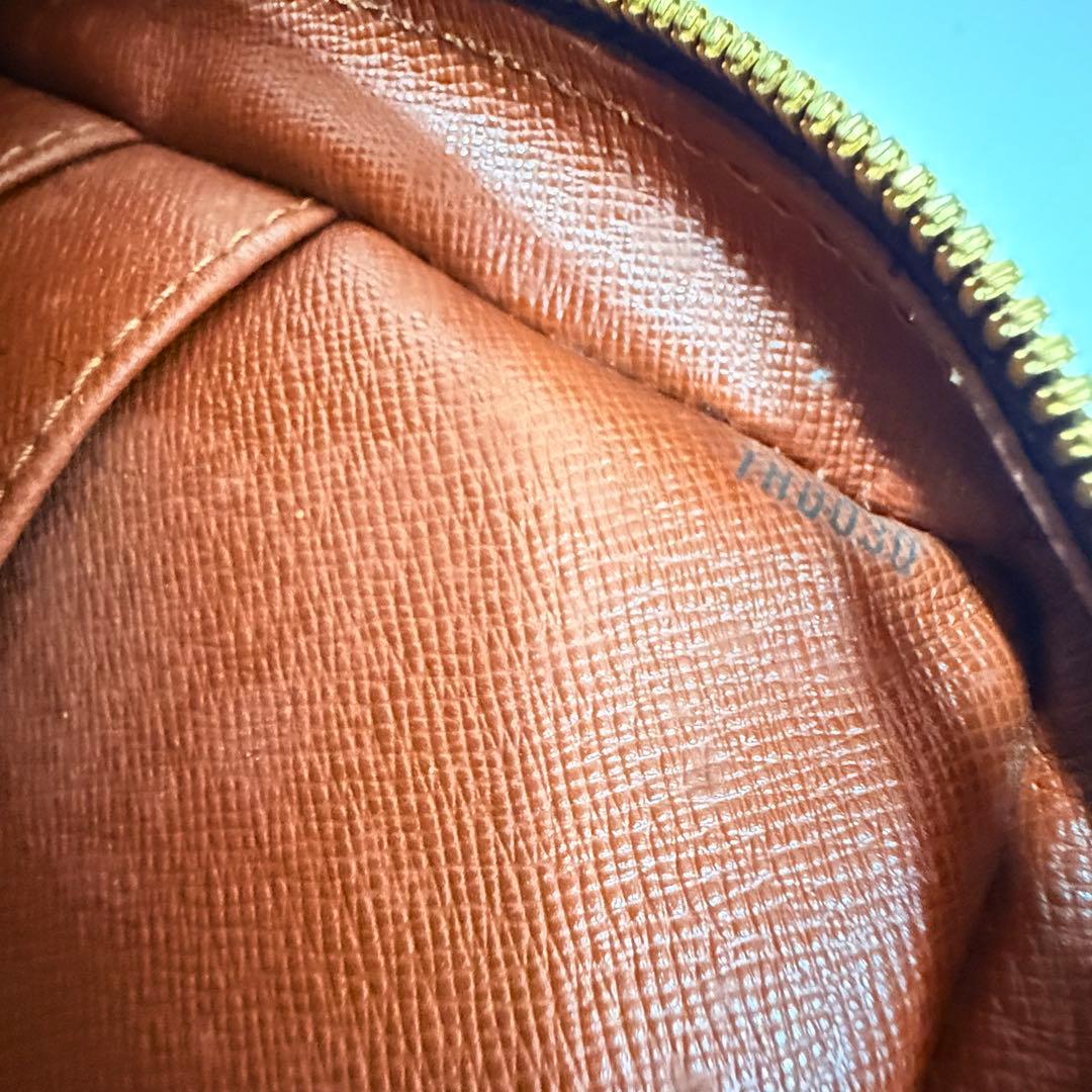 ■美品■LOUIS VUITTON ルイヴィトン モノグラム ポルトドキュマン