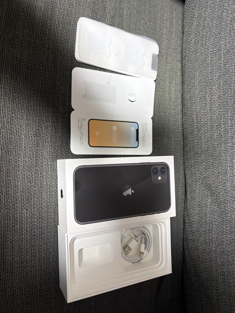 【週末値下SALE】Apple iPhone 11 64GB