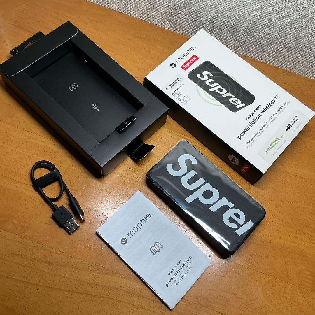 スマホアクセサリー Supreme/mophie powerstation wireless