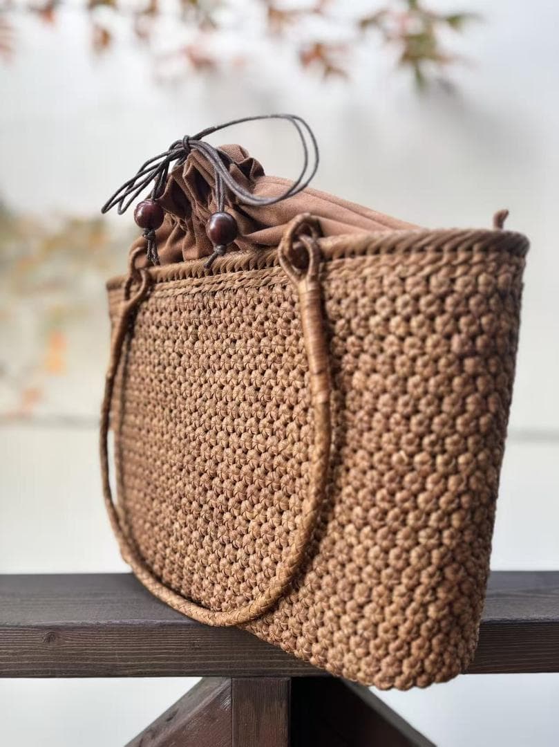 山葡萄籠バッグ　手作り　かごバッグ　細ひご　小花編み　肩掛けタイプ