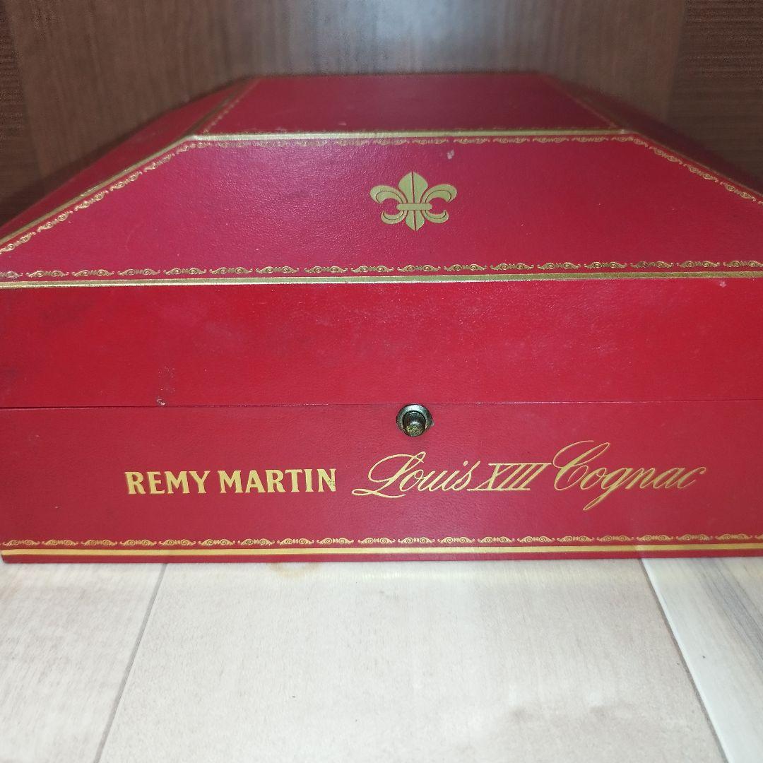 Baccarat レミーマルタン ルイ13世 グラス　空瓶 バカラ　箱入り