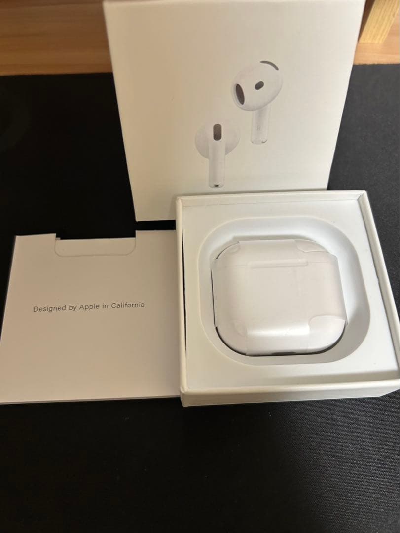 Apple AirPods 4 ＡＮＣ　 アクティブノイズキャンセリング