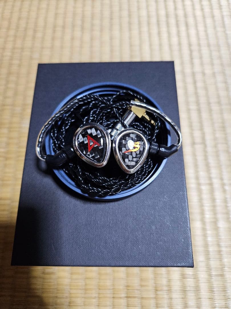 極美品　JH Audio RoxanneII