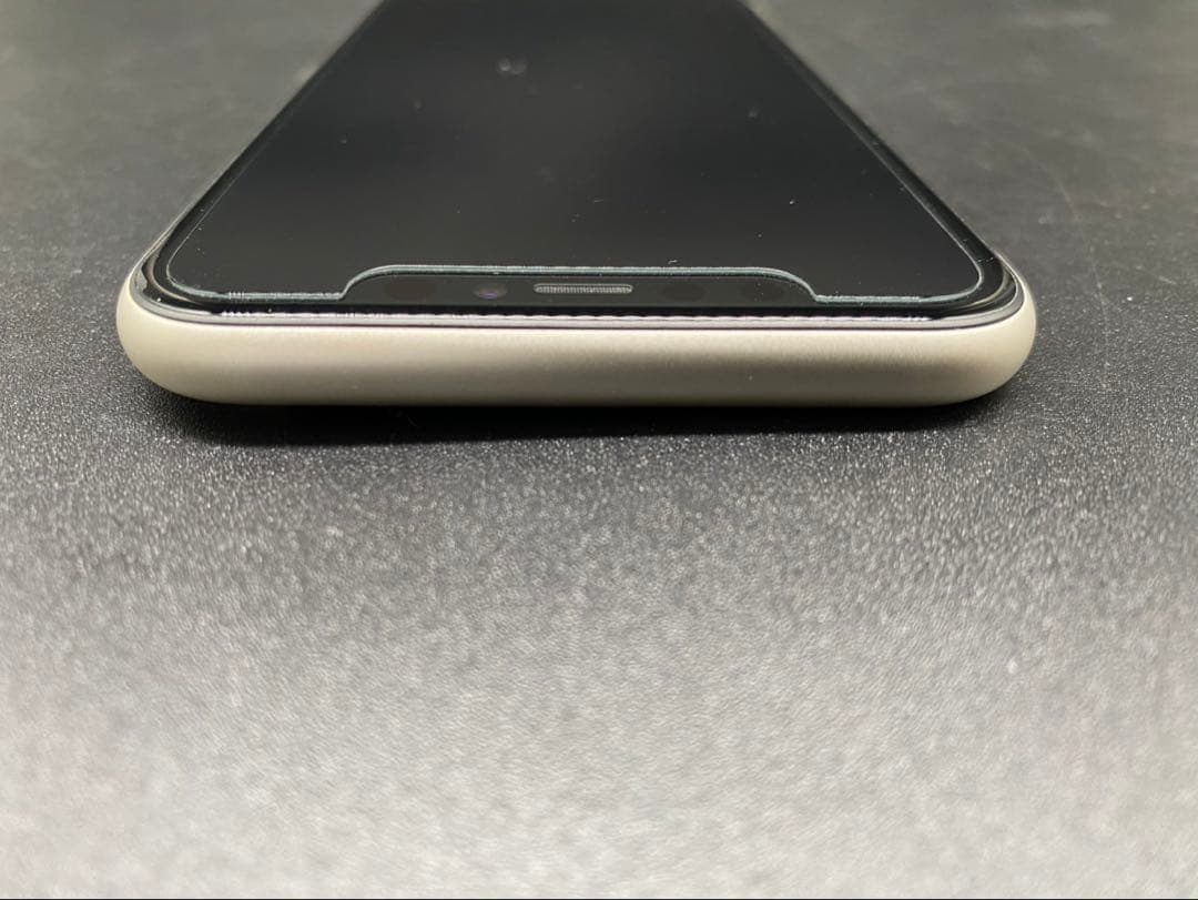 ★【美品】Apple iPhone11 NWM22J/A 128GBSIMフリー