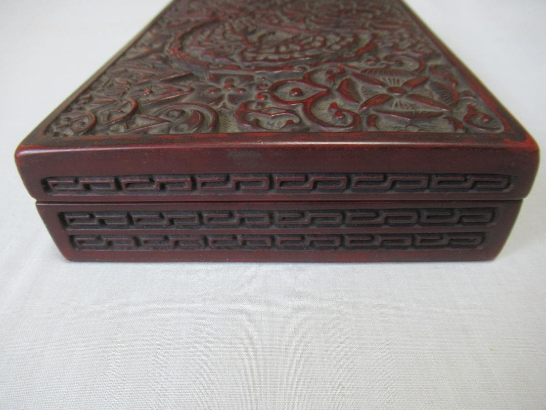 ◆希少 美品 1900年頃(清朝末期)◆剔紅/堆朱 蜀江文、蝶、燕、雷紋 硯箱
