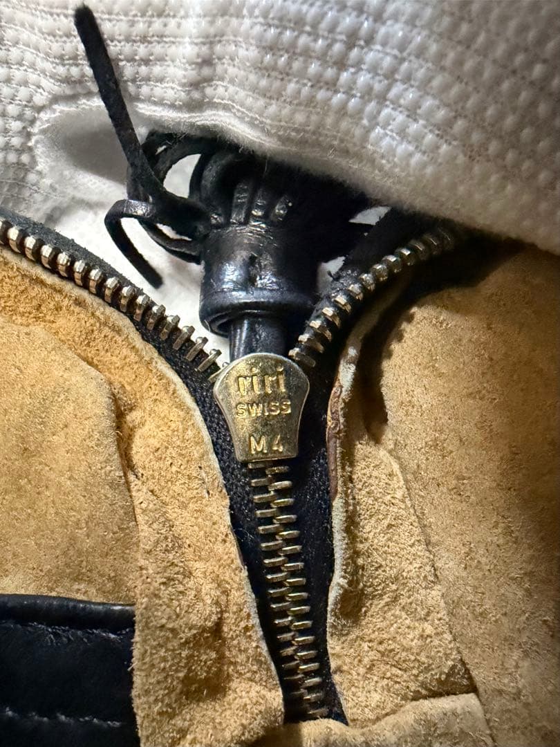 ボッテガヴェネタ イントレチャート　ショルダーバッグ