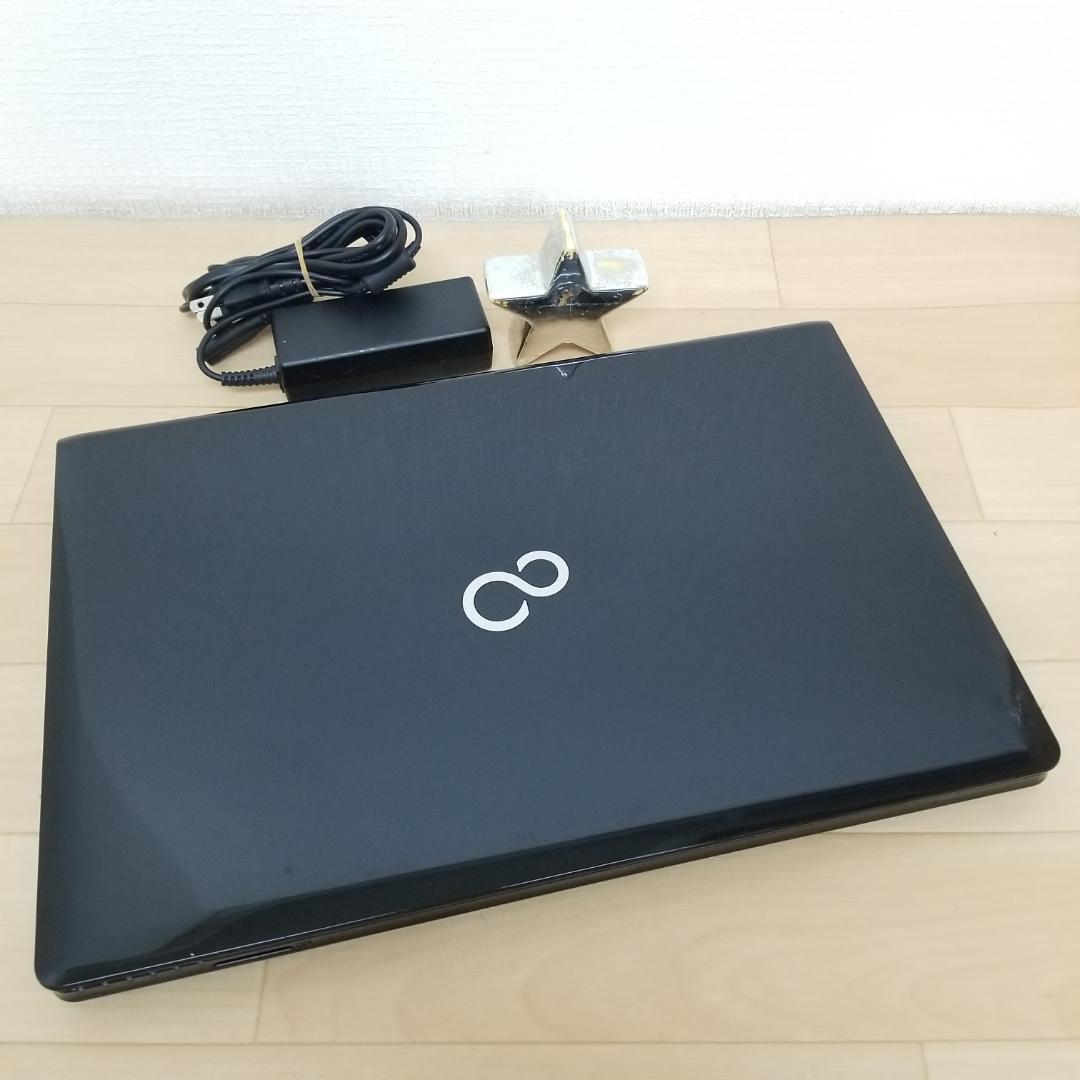 期間限定 新品SSD Win11 DVD再生可 ノートPC 富士通(E0637)