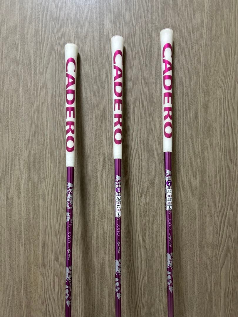 良品ゼクシオ10 XXIOレディース ハイブリッド3本セット　ユーティリティ