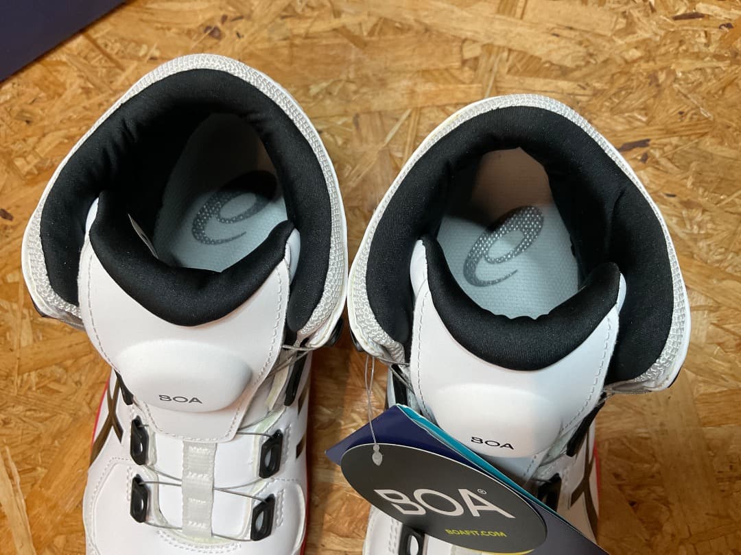 未使用 asics WINJOB CP304 BOA 安全靴 24.5 WIDE