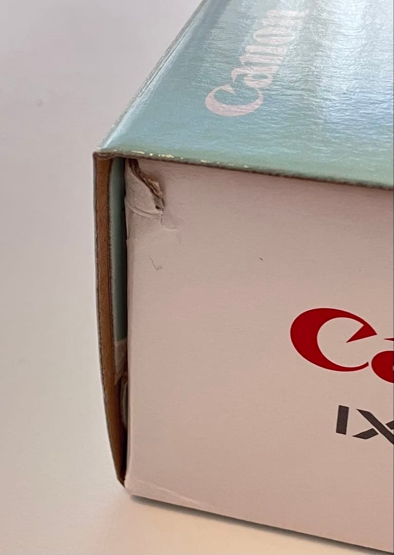 美品Canon IXY 610F WiFi FULL HD動画　コンデジ