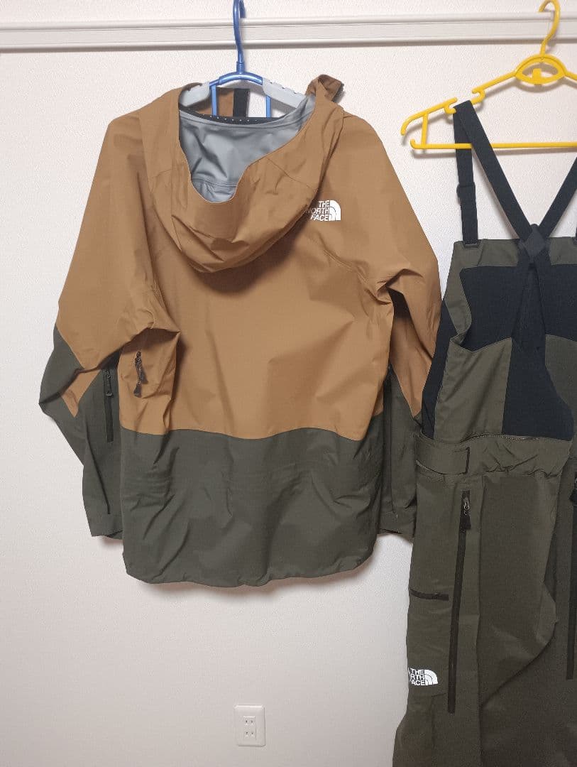 THE NORTH FACE パウダーガイドライトジャケット＆ビブ