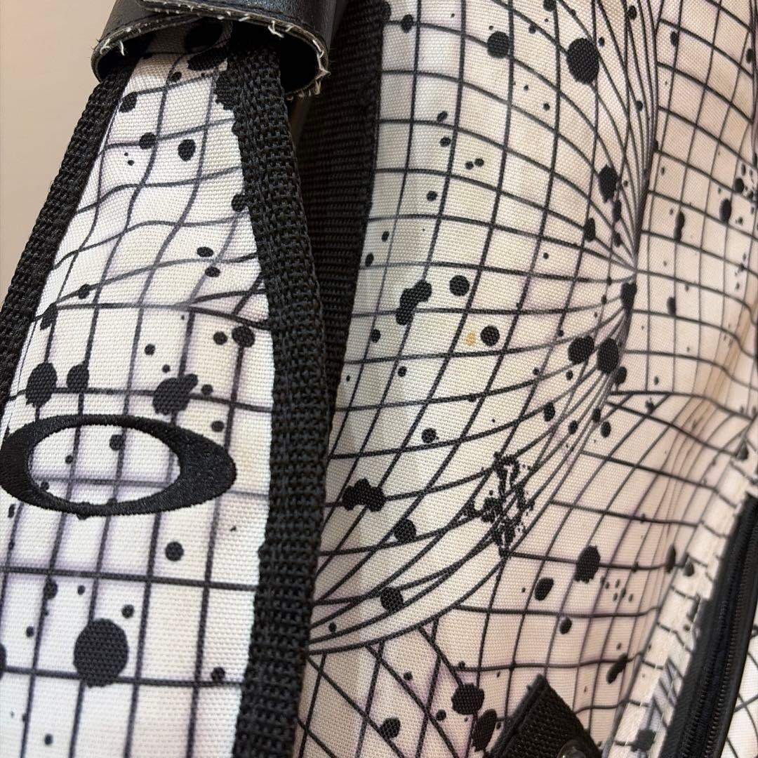 ゴルフスタンドバッグ 白黒スカル柄デザイン