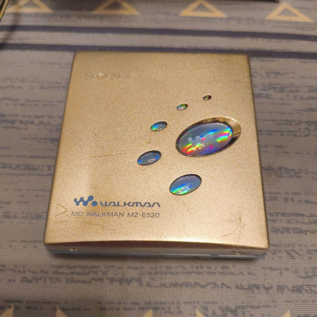 【値下げしました】SONY MDウォークマン　付属品、箱付き