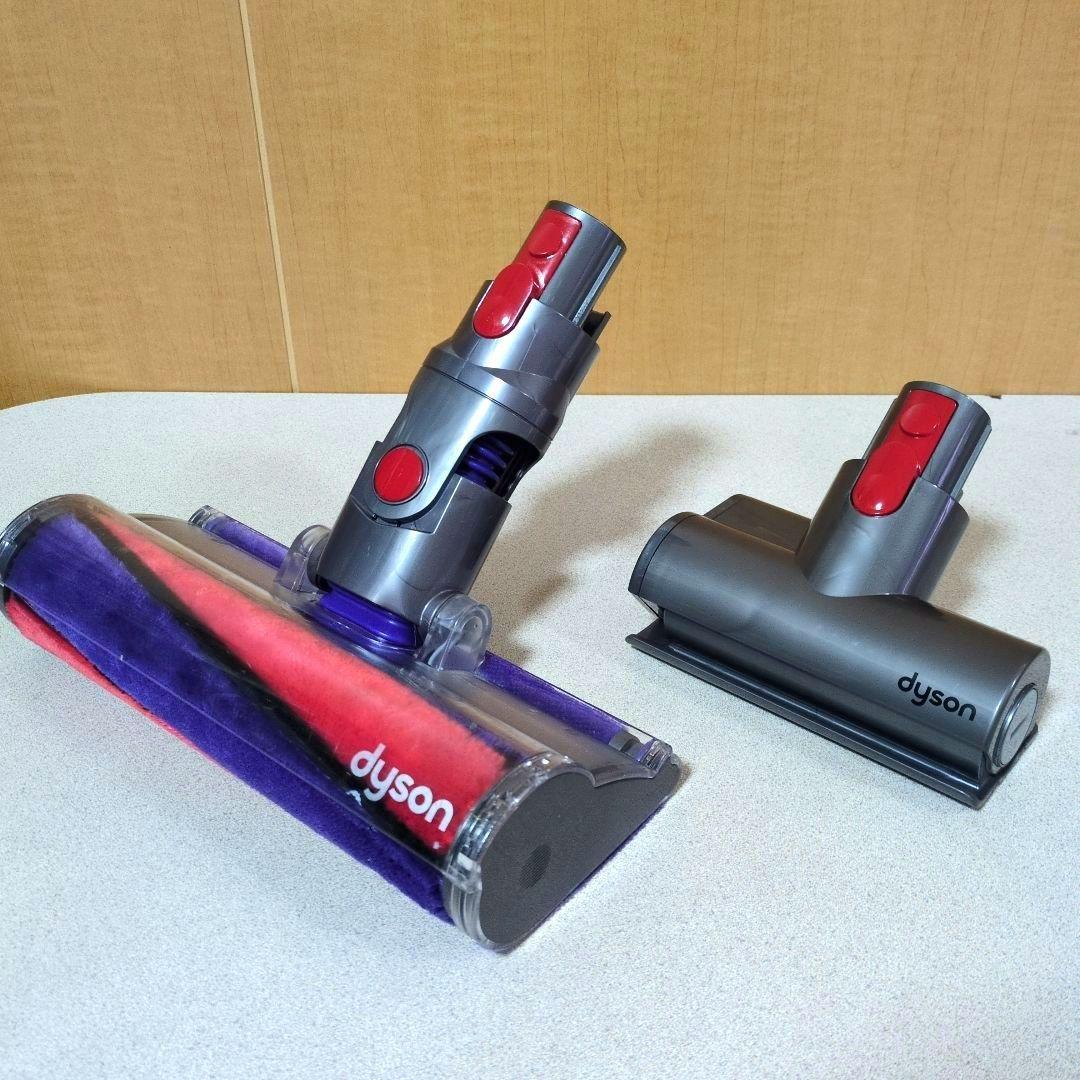 【美品】スタンド付き ダイソン cyclone v10 sv12 分解洗浄済み