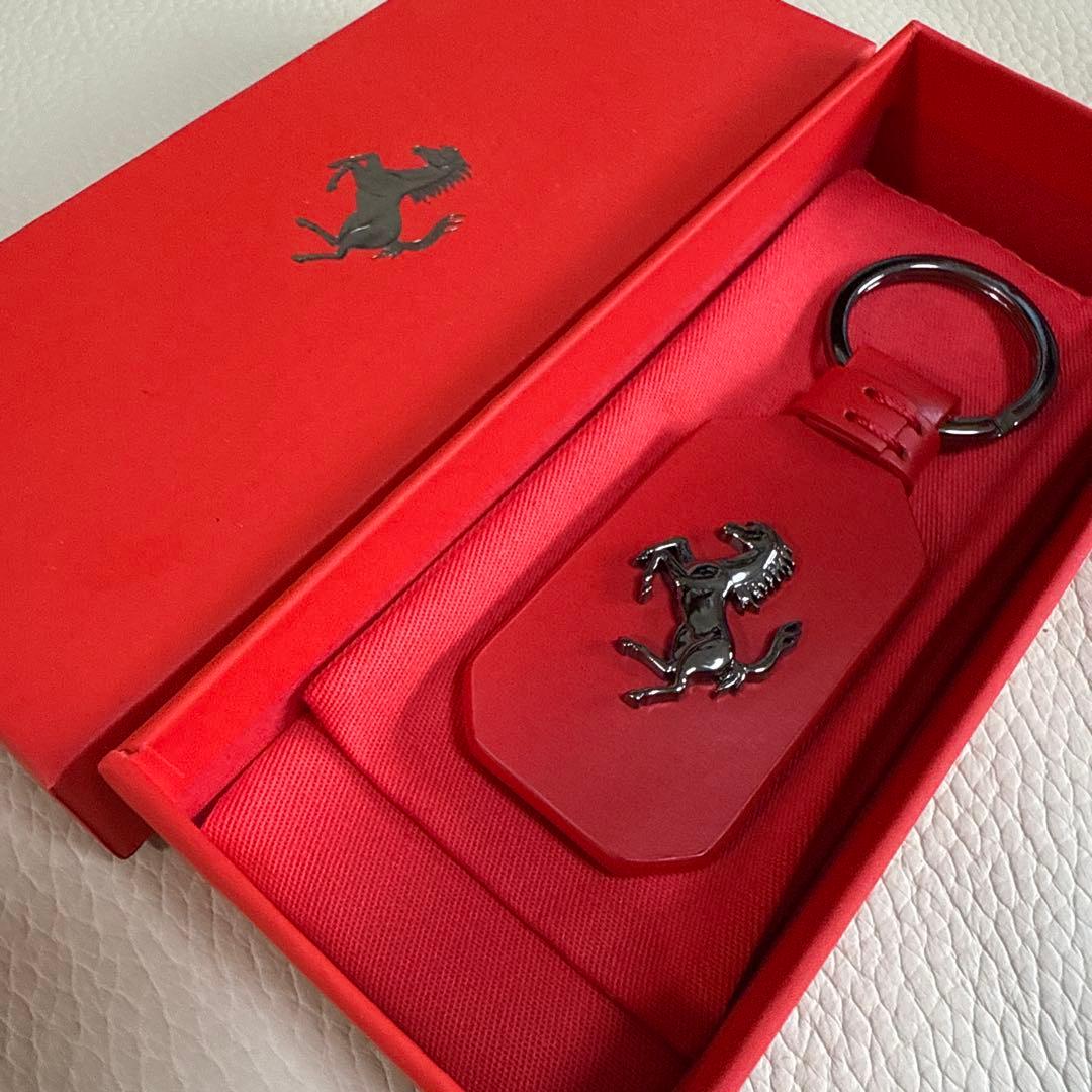 フェラーリ オフィシャル レザー キーホルダー Ferrari