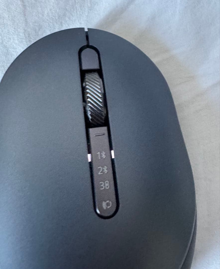 Dell Pro Premium キーボード　マウス　KM900 フルサイズ