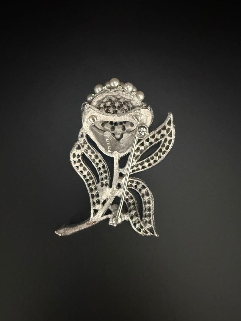 lotuscloud 2539⭐️TRIFARI トリファリ ブローチ ビンテージ