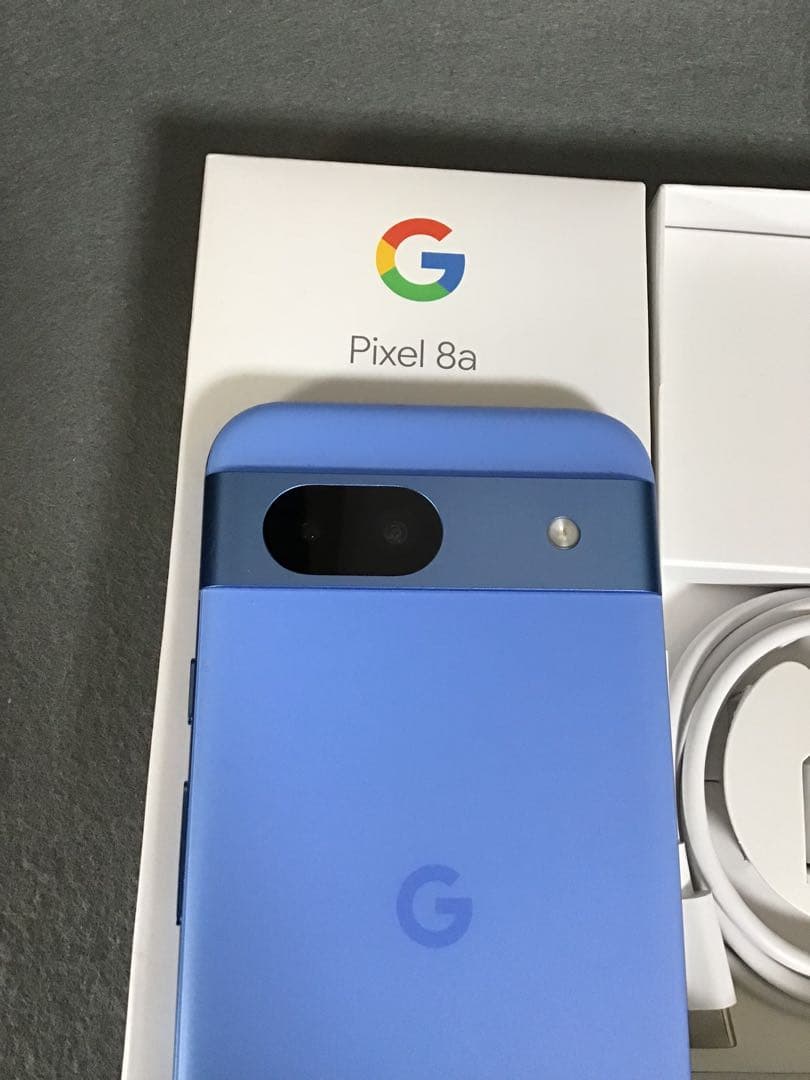 美品　国内版 SIMフリー　Google Pixel 8a 128GB ブルー色