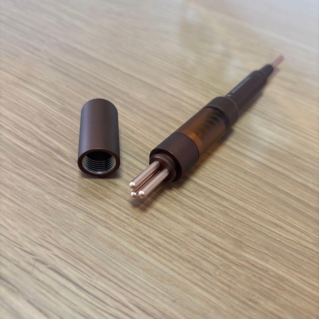 COREFITフェイスポインターII正規品ポスポス　ディープレッド　コアフィット