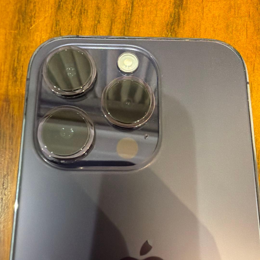 iPhone 14 Pro 128GB ディープパープル　本体　ドコモ美品R様