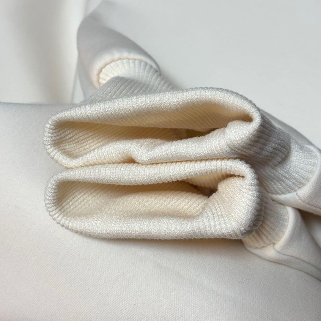 【24AW極美品】BEARDSLEY ダンボールサークルプルオーバー アイボリー