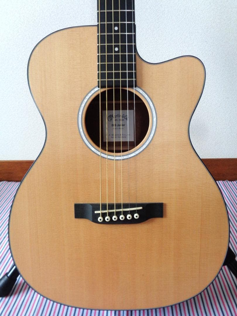 Martin 000CJr-10E　オール単板 エレアコ　美品　専用ギグバッグ付