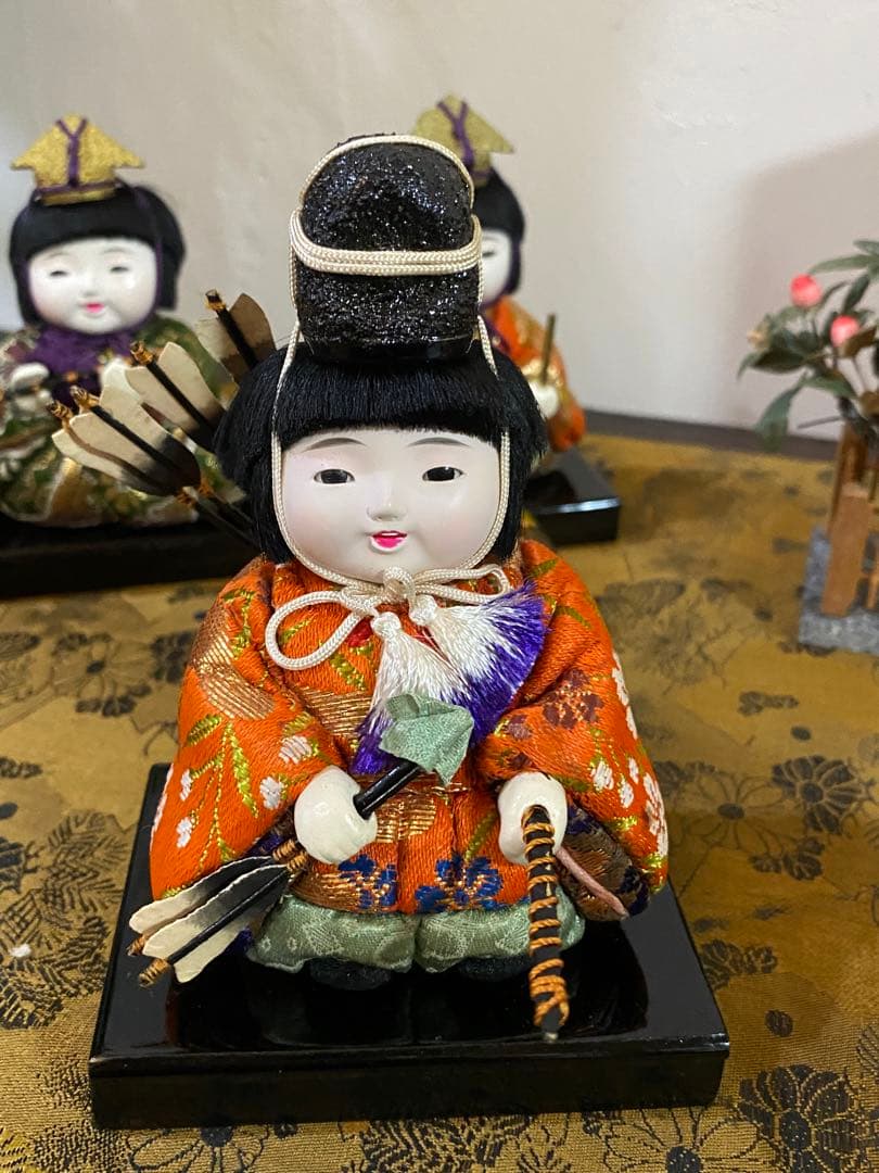 木目込雛人形