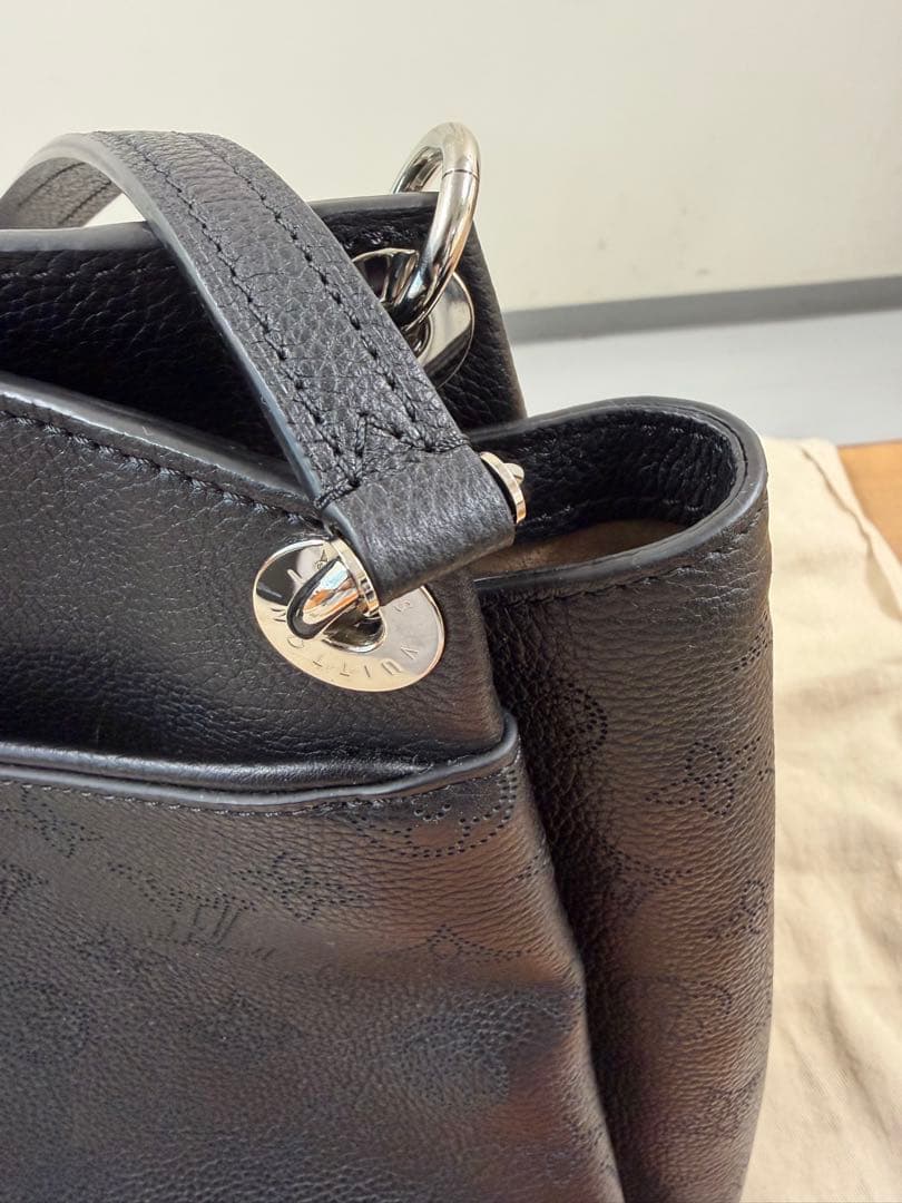 【LOUIS VUITTON】セーヴル バッグ　マヒナ ブラック