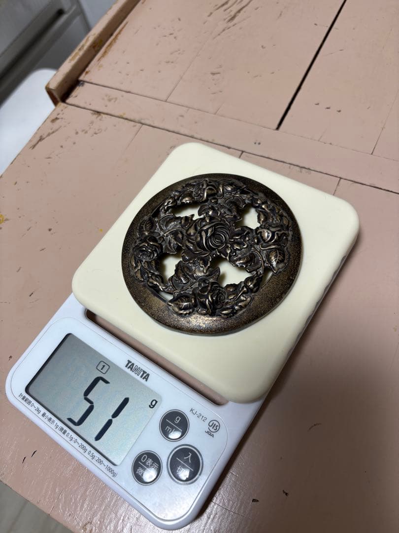 英国アンティーク1920年頃　純銀透かし彫り蓋ガラスポプリジャー 大型サイズ