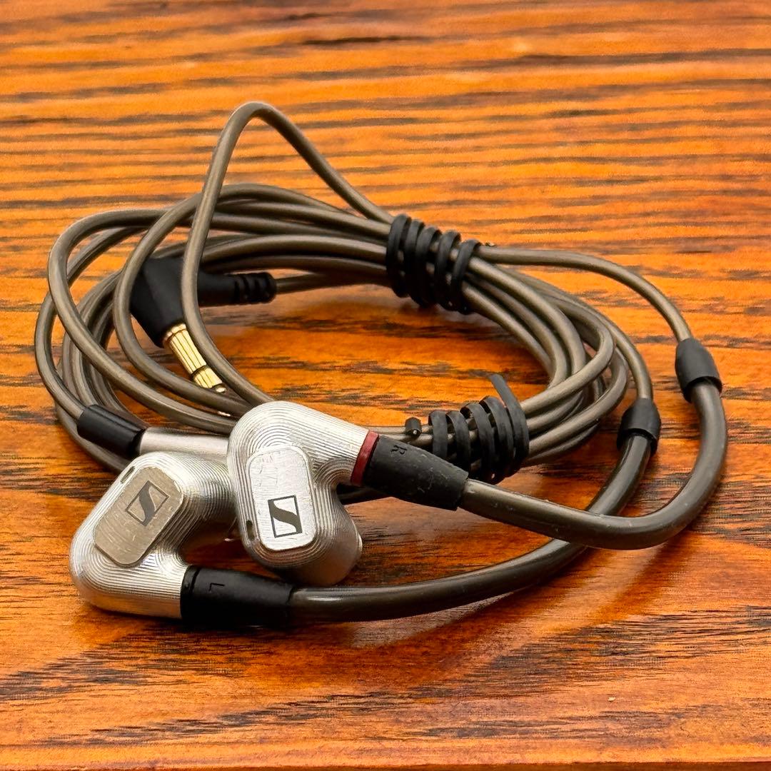 ゼンハイザー IE900 本体 純正3.5mm／4.4mm ケーブル付