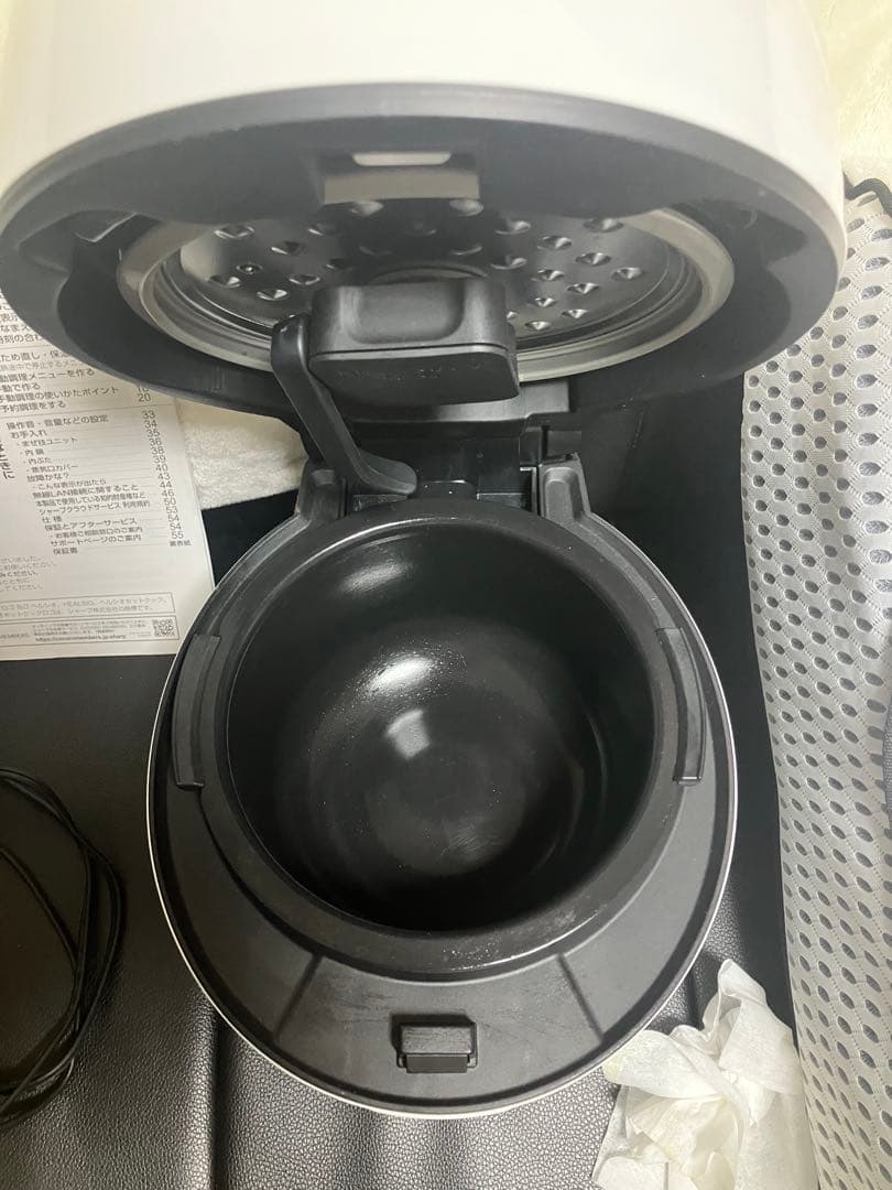 SHARPヘルシオ ホットクック1.0L KN-HW10E-W