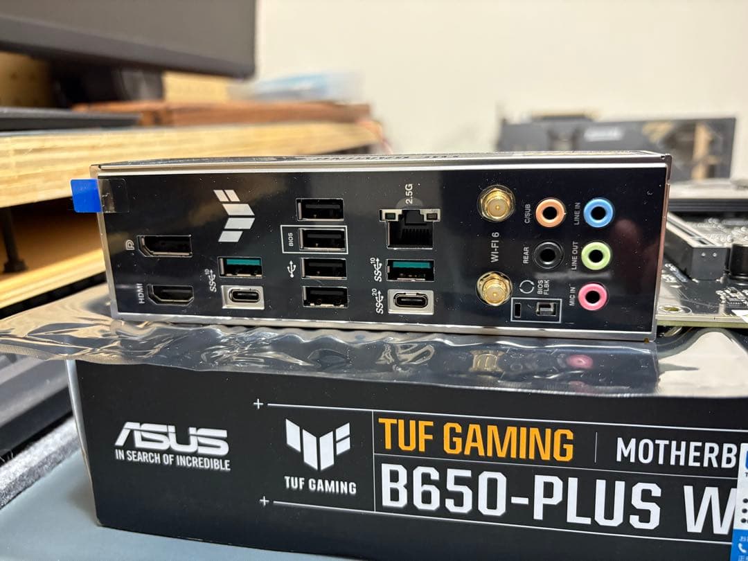 マザーボード　ASUS TUF GAMING B650-PLUS-WIFI