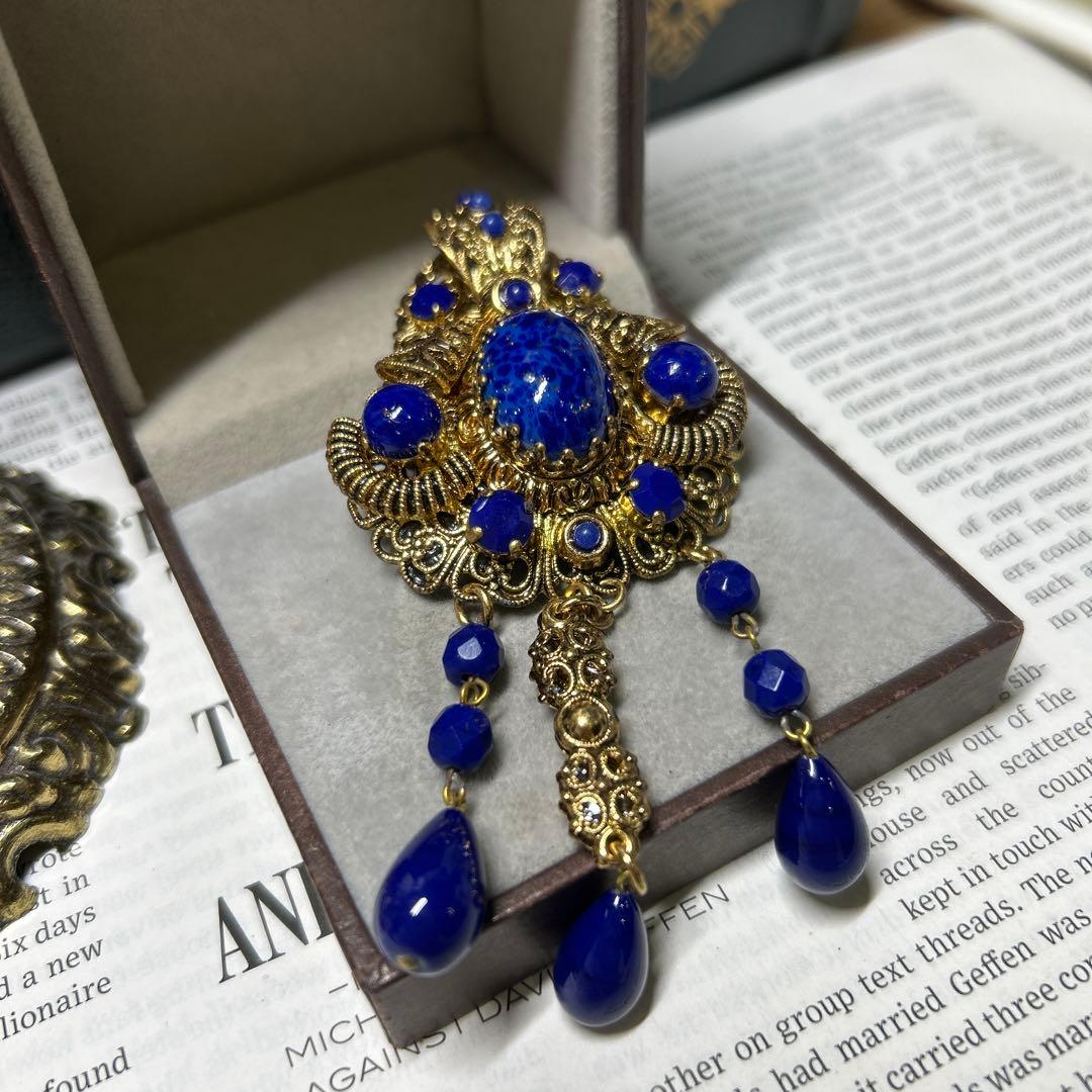 W.GERMANY西ドイツ製ヴィンテージブローチ 大きなぶら下がり ブルー