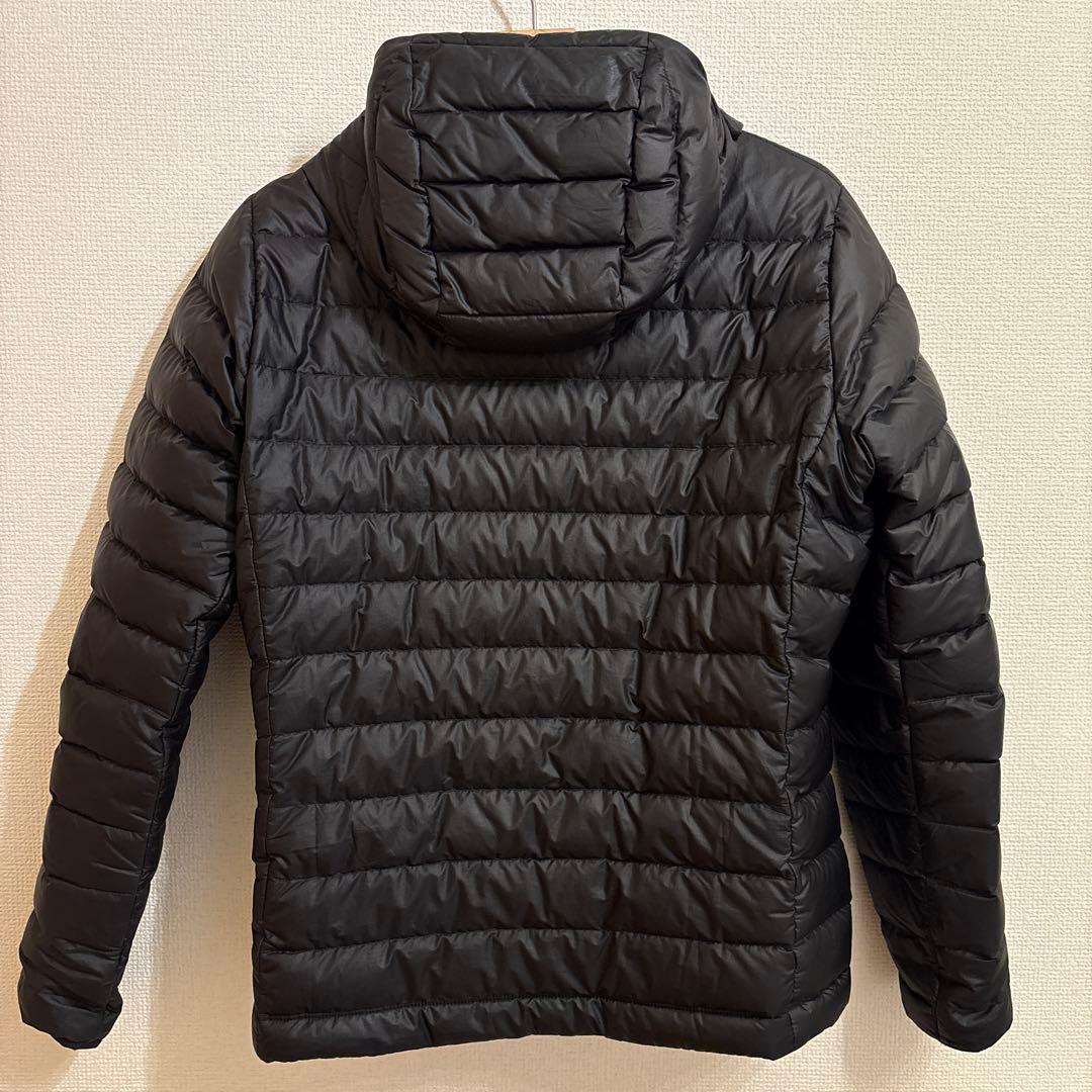 [専用]patagonia パタゴニア ダウンセーター フーディ ジャケット 黒