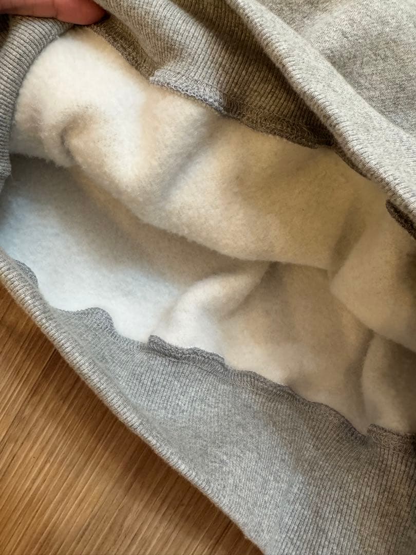 【あみさん着用】LIBEIROリベイロカレッジロゴプルオーバートレーナー