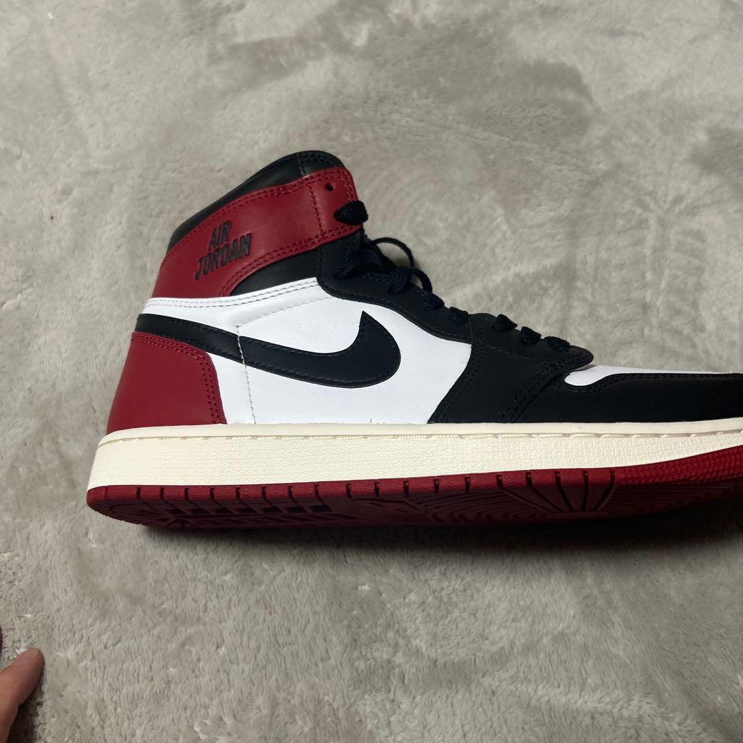 Air Jordan 1 Retro High ブラックトゥ