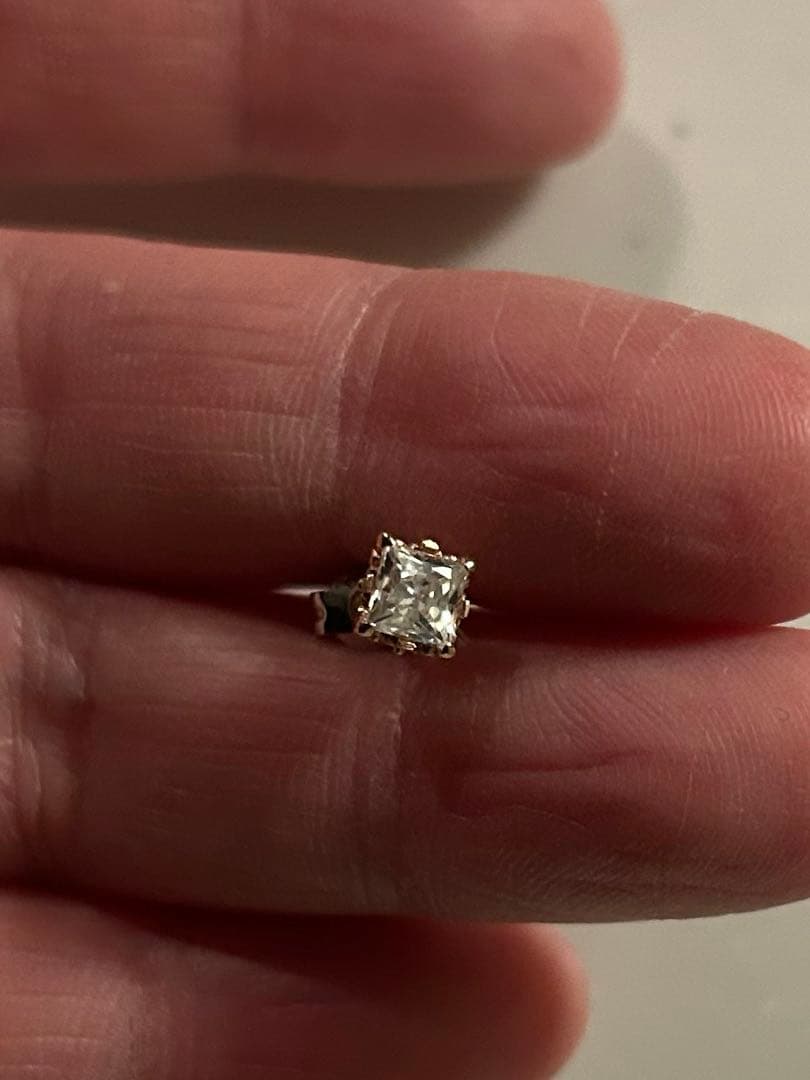 ジャスティンデイビス　モンテカルロピアス　18金ピンクゴールド