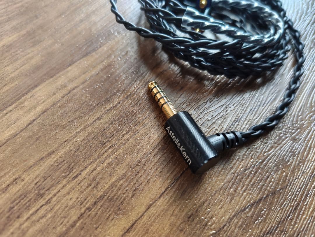 イヤホン Astell&Kern AK ZERO1 Black