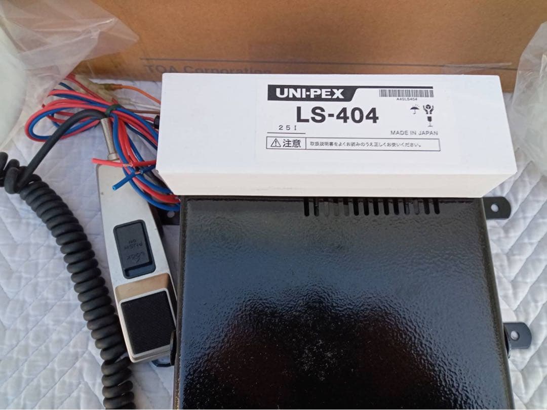 TOA　2個で60W選挙スピーカー広報　車載アンプ60W　マイク1本 スピーカー