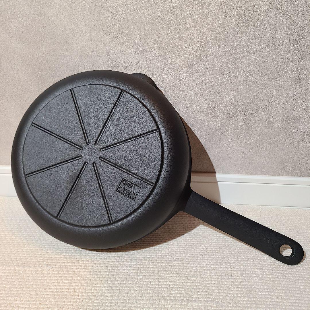 OIGEN　オイゲン　南部鉄器　南部盛栄堂　及源鋳造　鋳鉄　フライパン　24cm